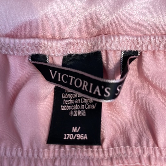 Pink nightie with thong panty. - Picture 3 of 4